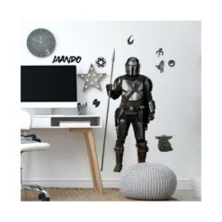 Roommates Star Wars: The Mandalorian Mandalorian In Beskar Armor Peel And Stick Giant Wall Declas